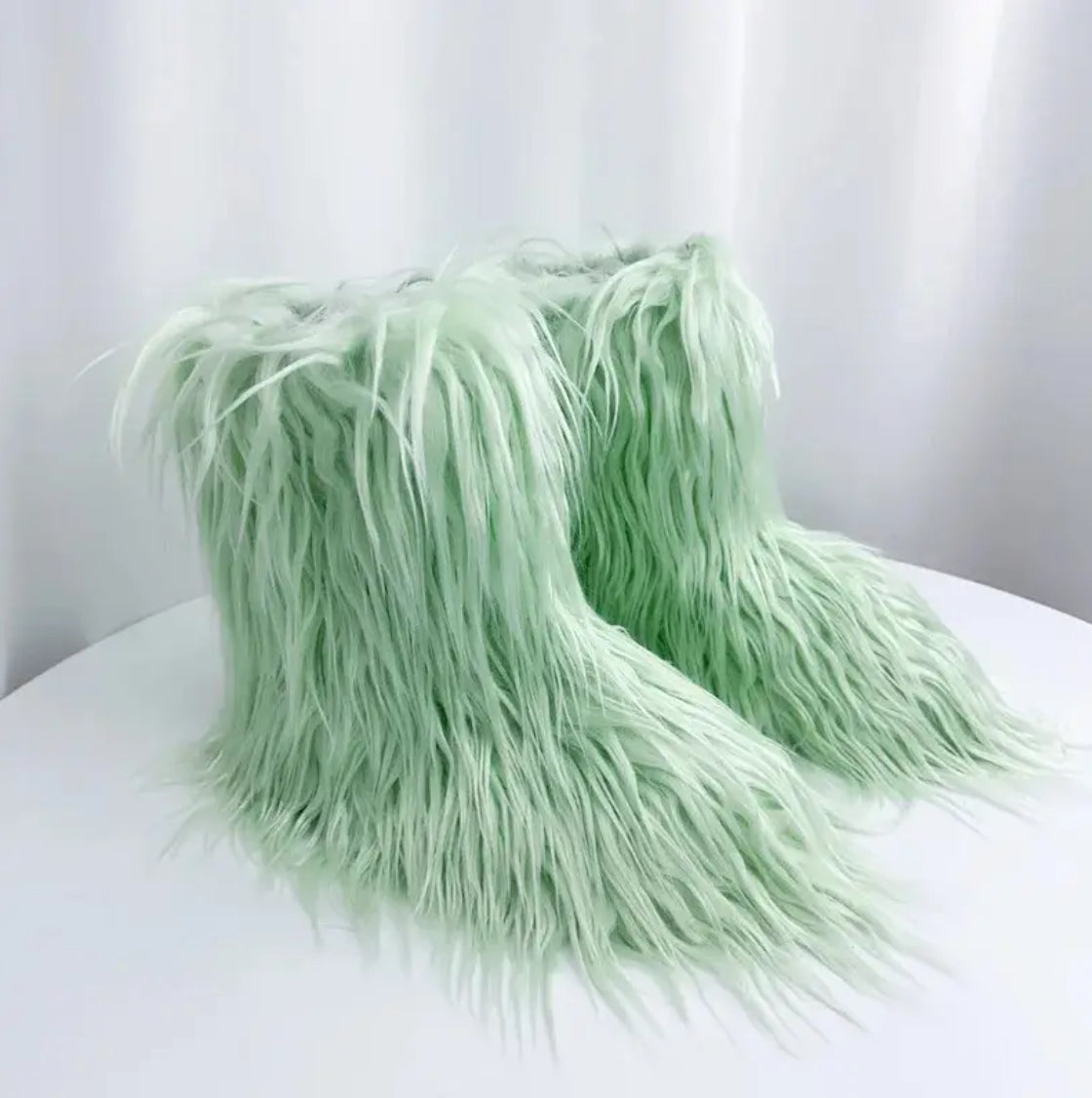 Short Fluff Monster Boots