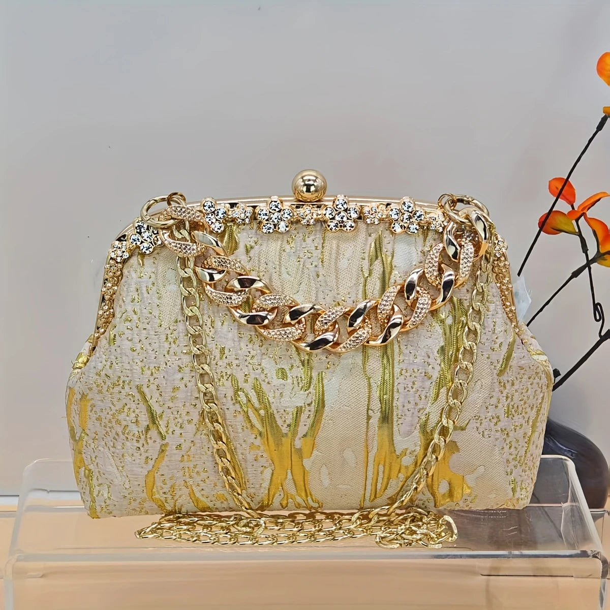 Divine Luxe Clutch