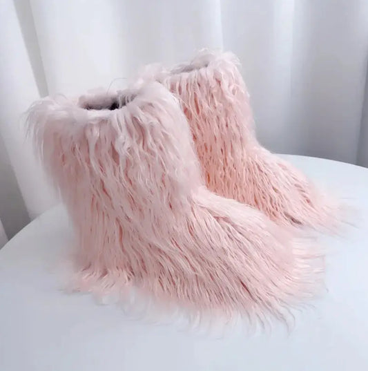 Short Fluff Monster Boots
