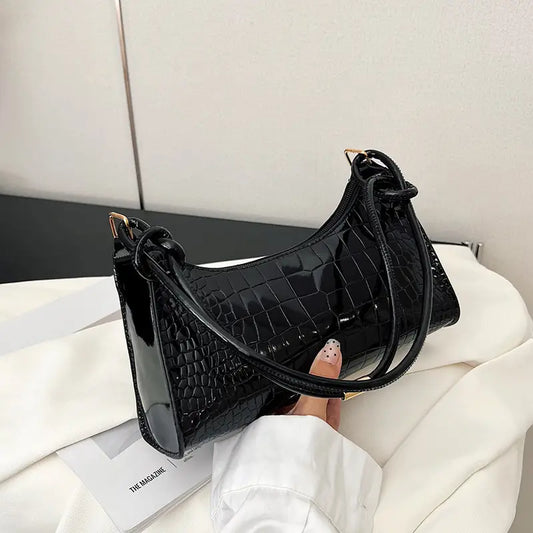 Luxe Leather Knot Stylish Purse