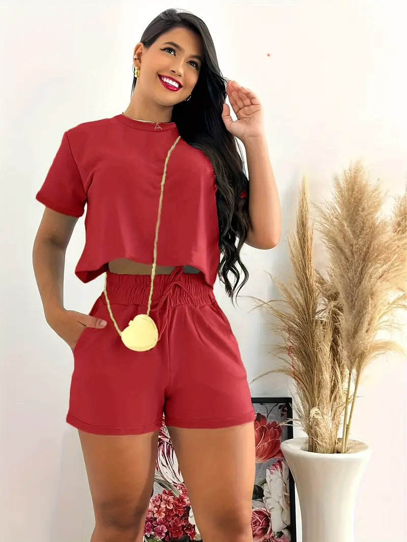 Sleek Solid Casual Shorts Set