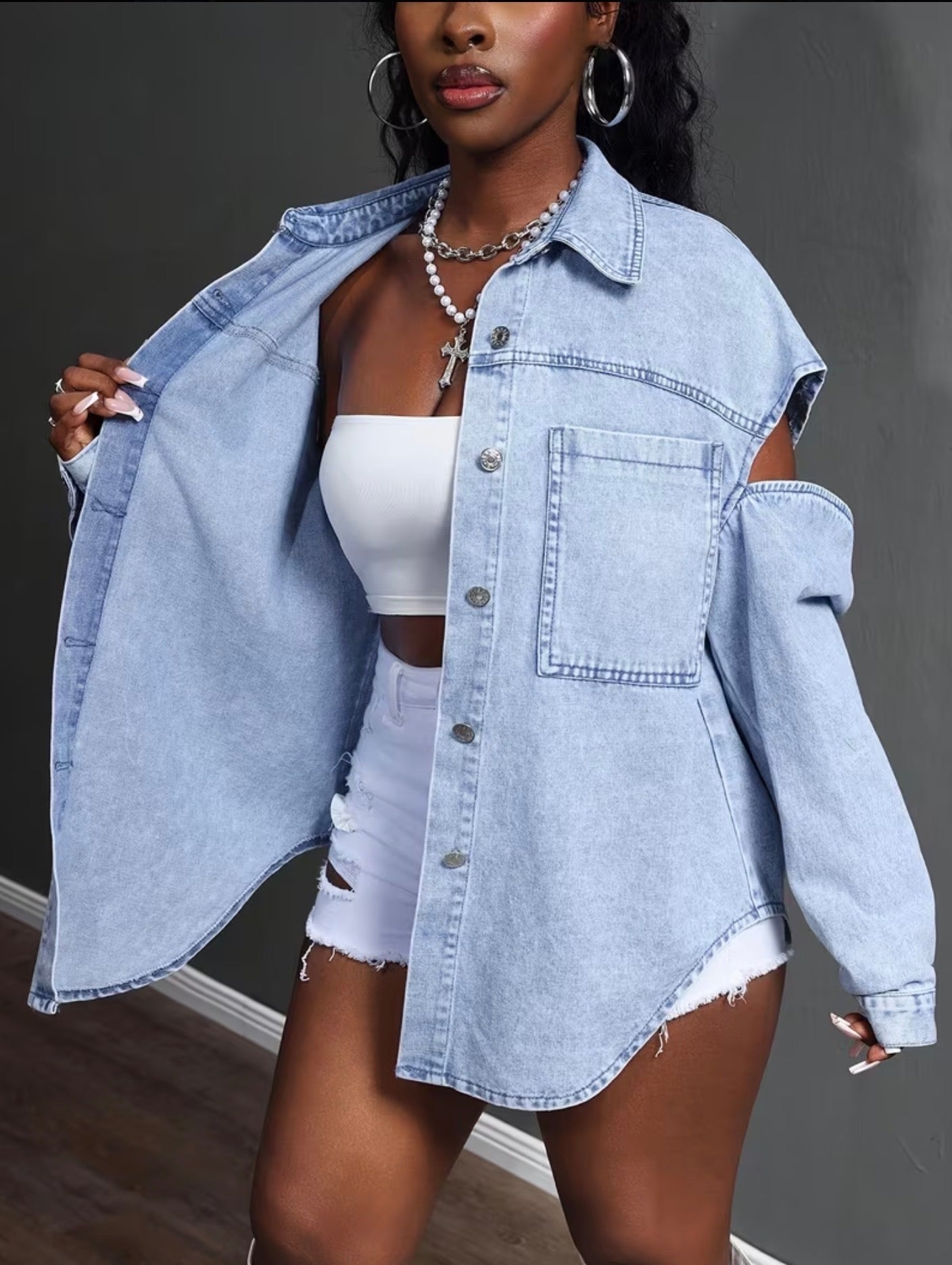 Edgy Sleeve-cut Denim Jacket