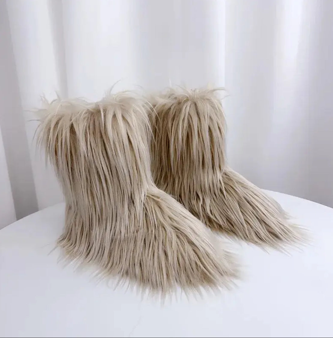 Short Fluff Monster Boots