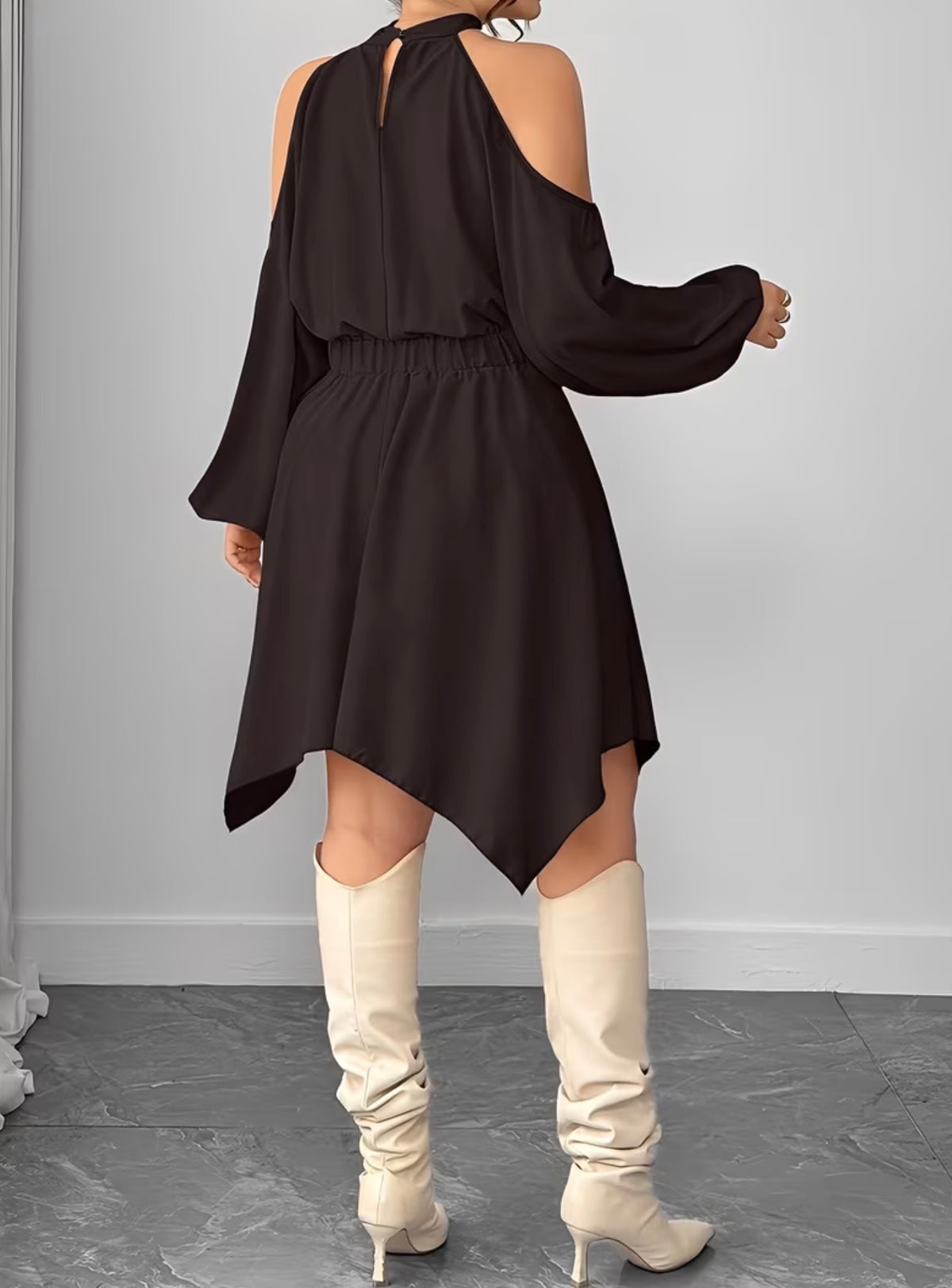 Luxe Sleek Asym Cut out Elegant Dress (Curve)