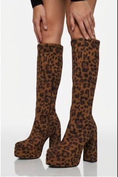 Bold Sleek Jaguar Block Boots