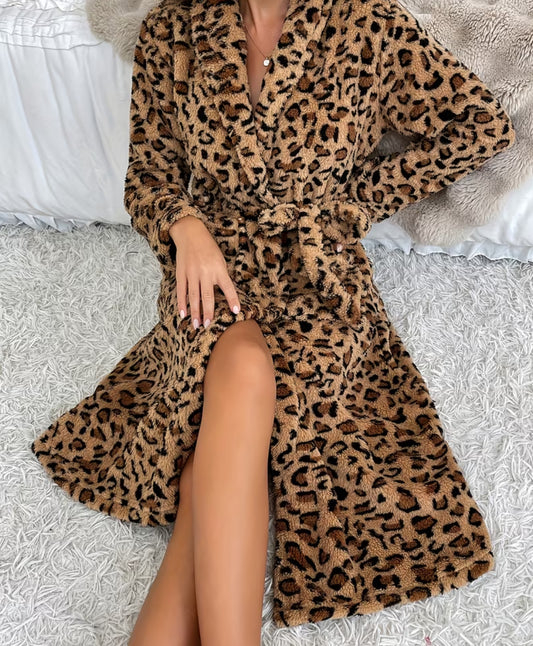 Comfy Luxe Cheetah Robe