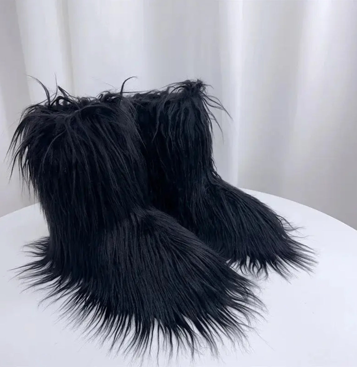 Short Fluff Monster Boots