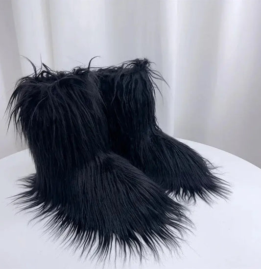 Short Fluff Monster Boots