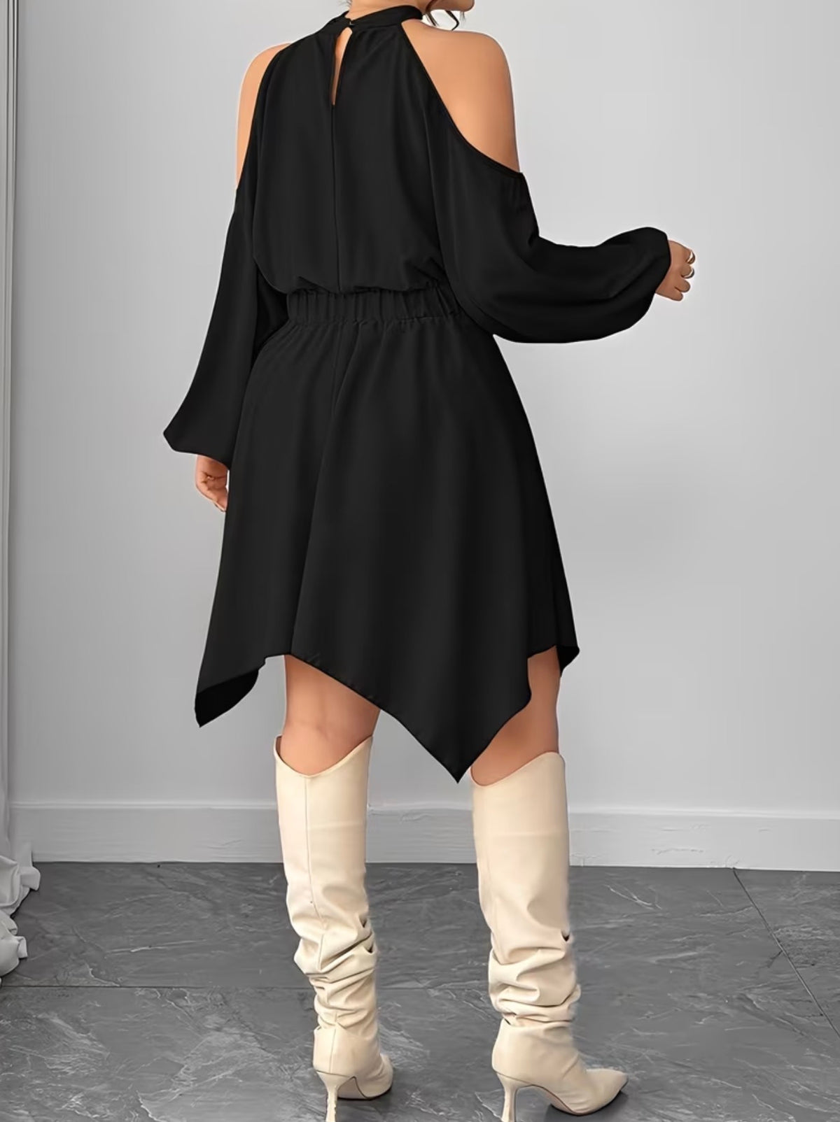 Luxe Sleek Asym Cut out Elegant Dress (Curve)