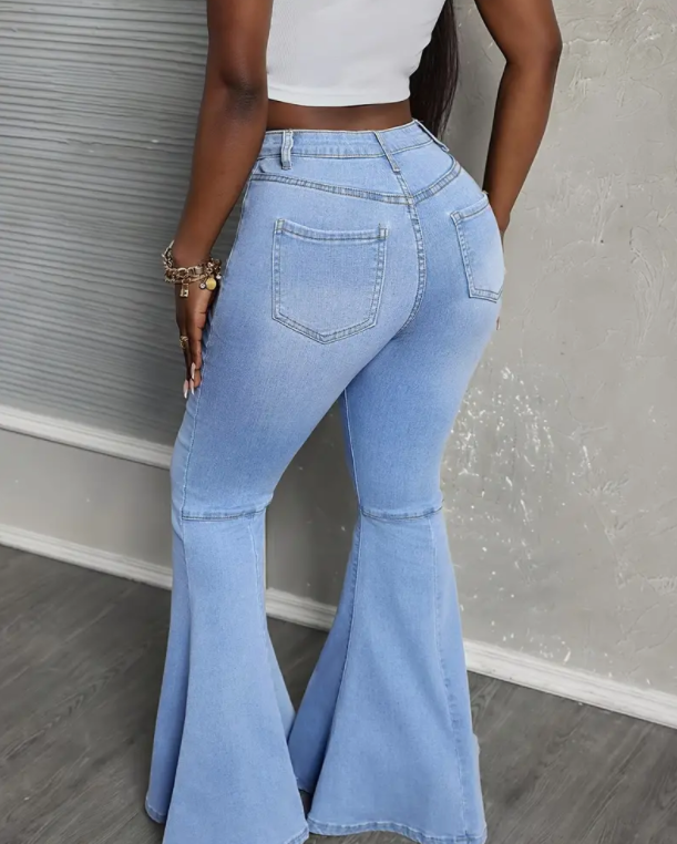 Chic Flare Denim Jeans