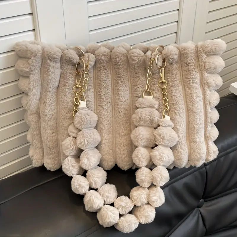 Chic Fur Tote